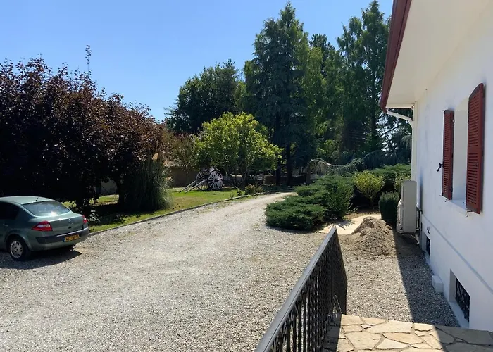 Le Montmieri Apartment *